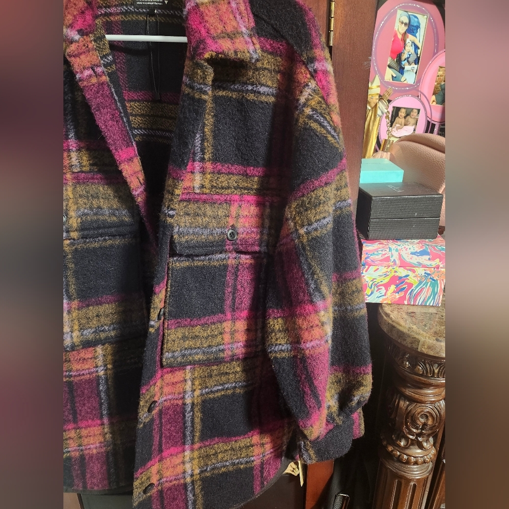 [zara] oversized blogger favorite plaid shacket.  S-M - Picture 8 of 14